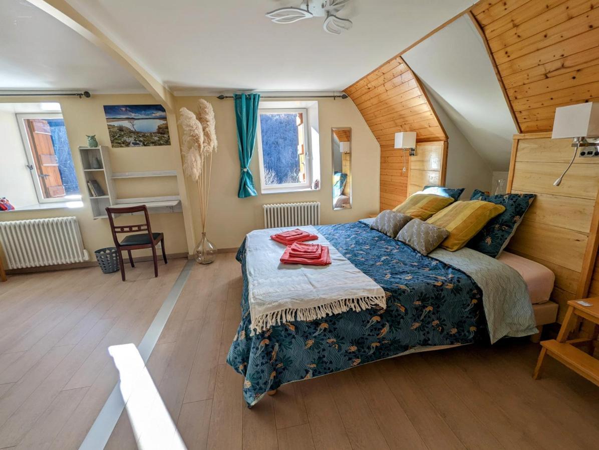 Saint-Chély-dʼAubrac Chambres D'Hotes Le Lepadou-Bas المظهر الخارجي الصورة