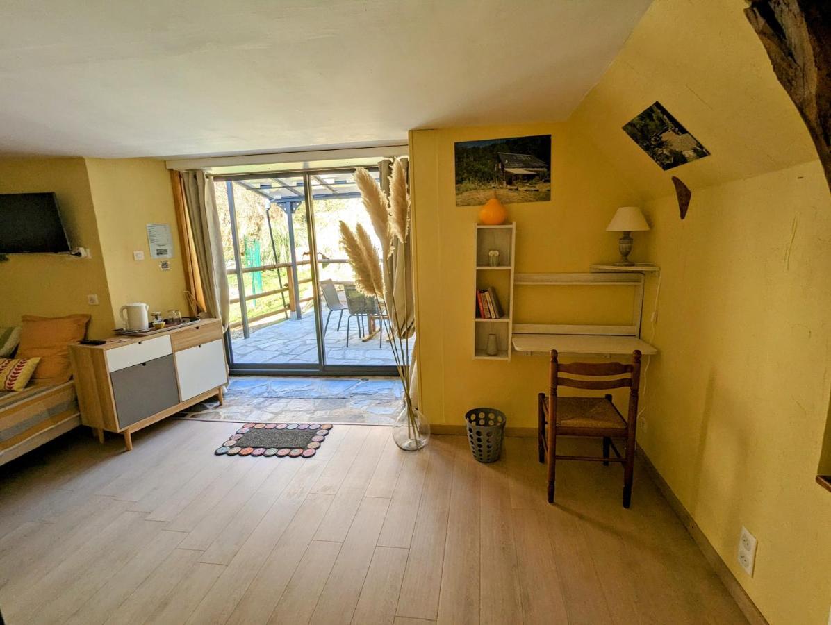 Saint-Chély-dʼAubrac Chambres D'Hotes Le Lepadou-Bas المظهر الخارجي الصورة